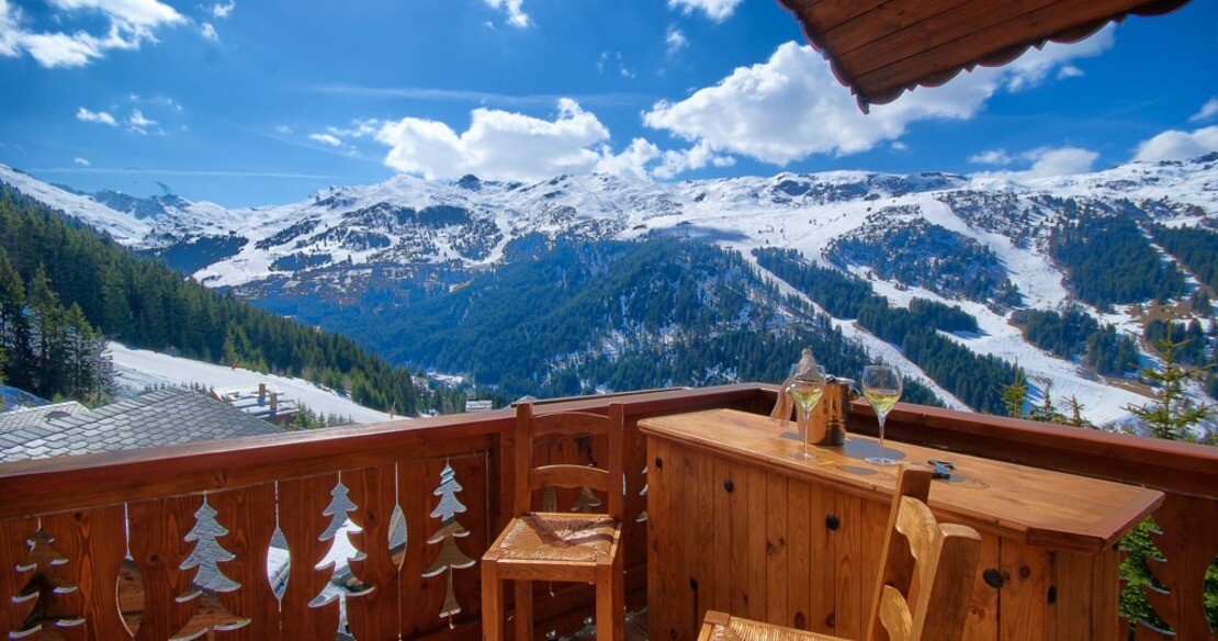Luxury chalets in Meribel, chalet Genepi