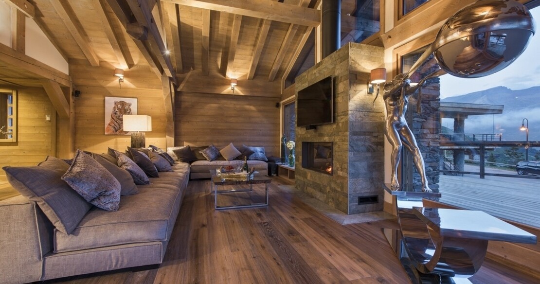 Luxury chalets in Tignes - Chalet Opal sitting room