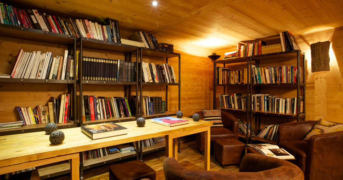 Chalet Cristal Argentiere - library