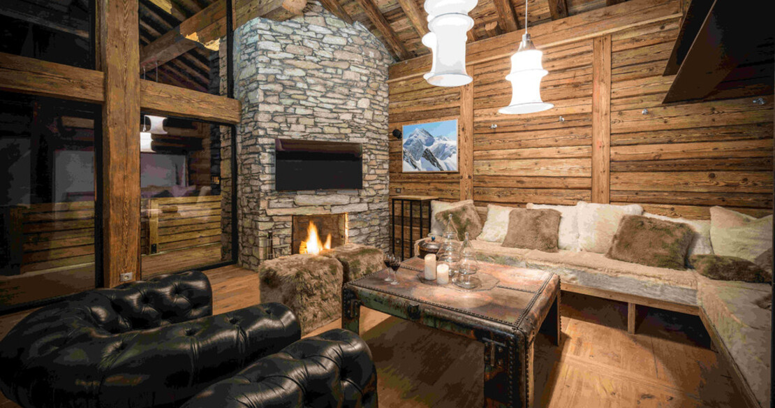 Chalet Face Val d'Isere - sitting room