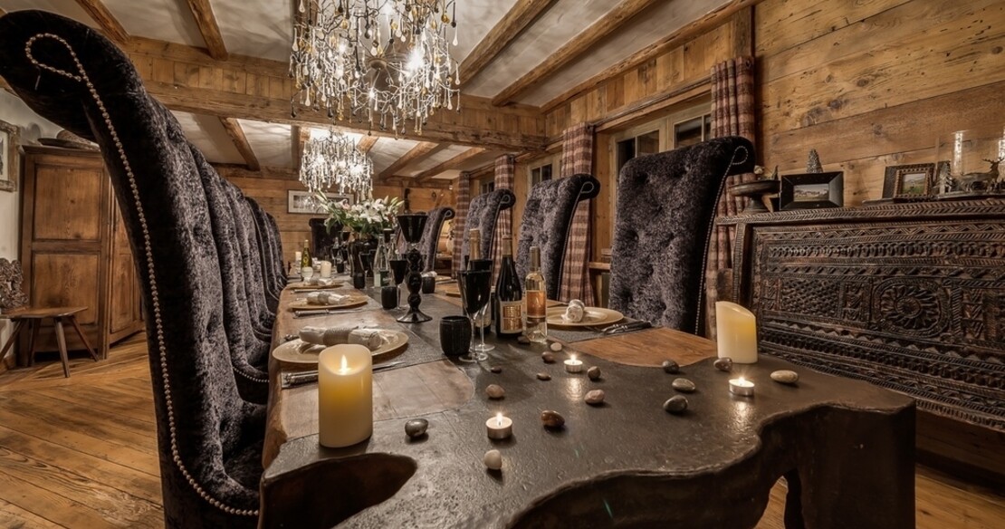 Chalet Le Rocher Val d'Isere - dining room