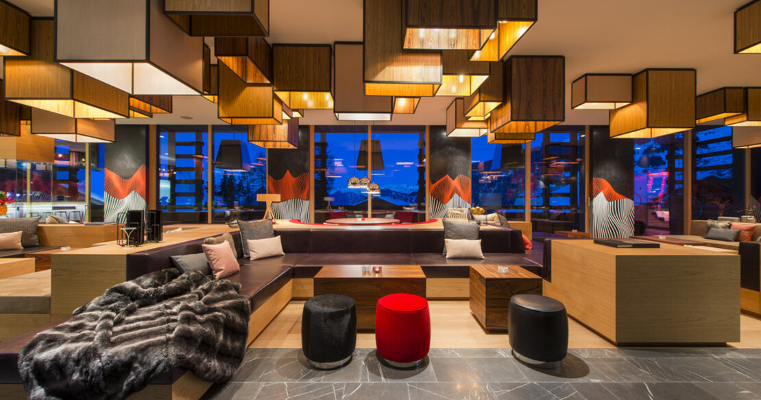 W Hotel Verbier - bar and lounge