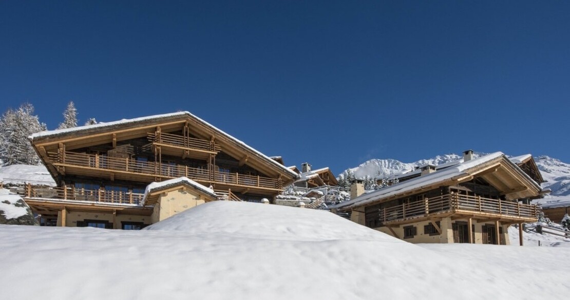 Chalet Chouqui Verbier - the view of the chalet from below