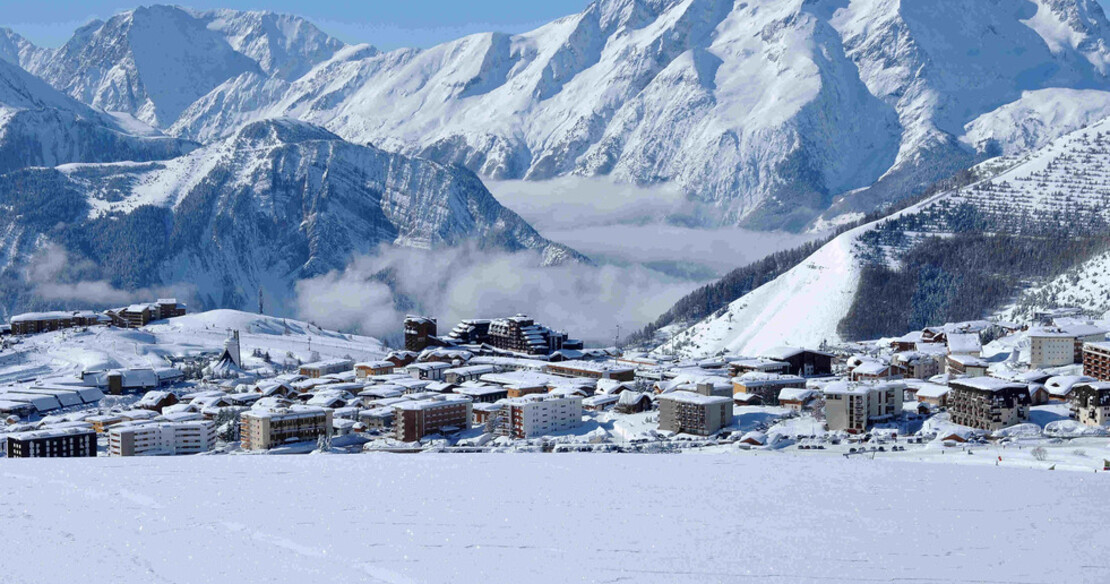 ski in ski out chalets in Alpe d'Huez - the Bergers area