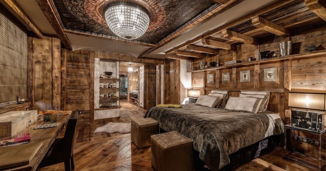 Chalet Marco Polo Val d'Isere - master bedroom