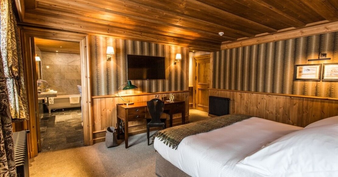 Chalet Ambre, Val d'Isere, large bedroom 