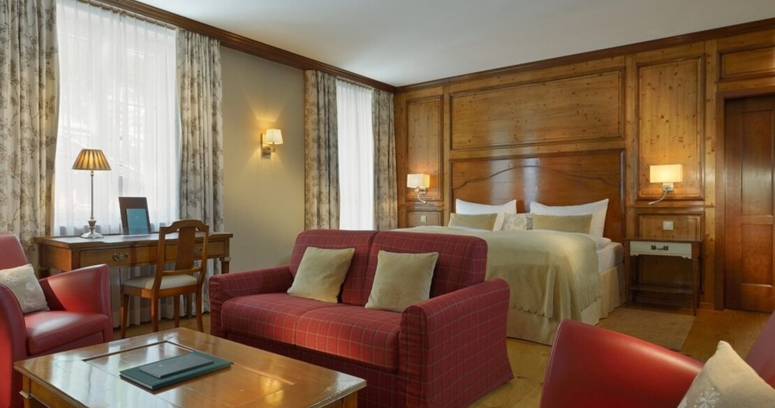 Hotel Mont Cervin Palace, Zermatt, bedroom