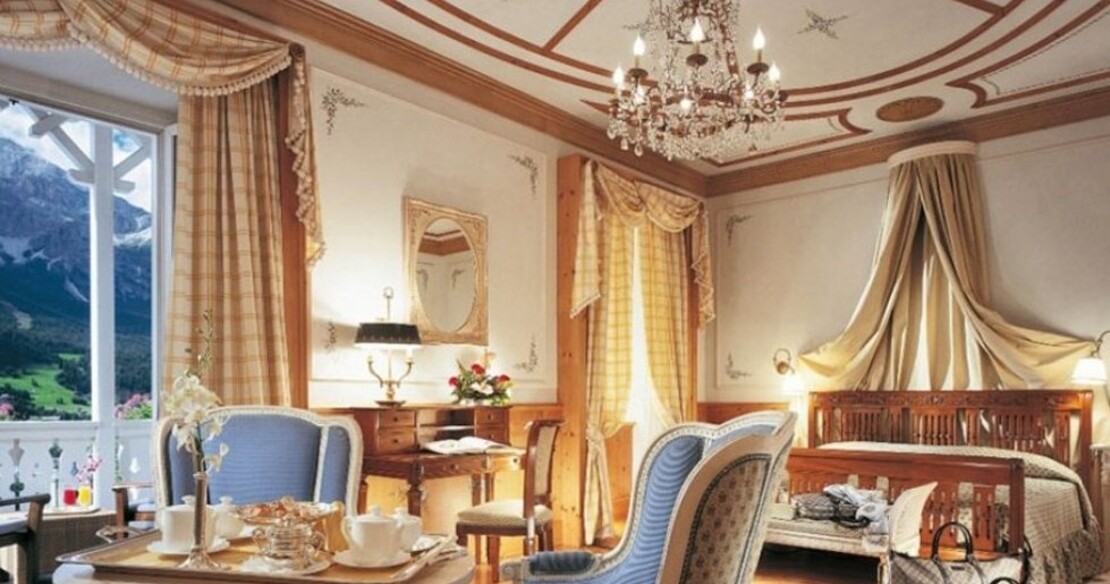 Hotel Cristallo Spa & Golf, Cortina, bedroom