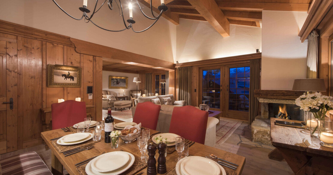 Chalet Ivouette - dining area