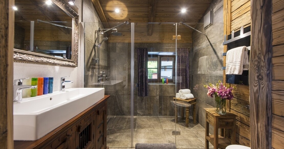 Chalet Tschoder St Anton
