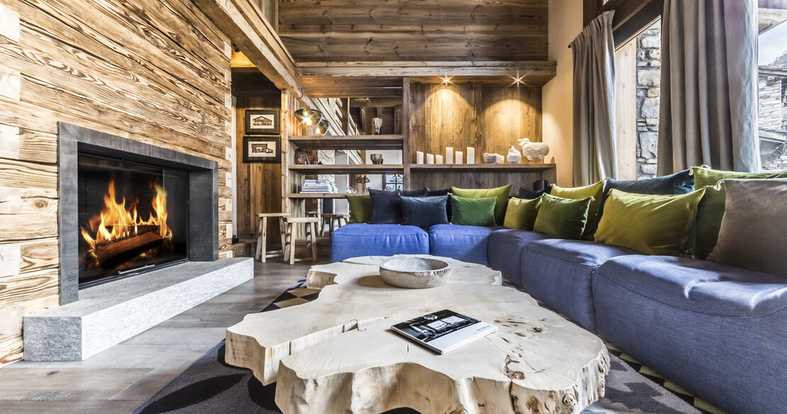 Chalet Calistoga Val d'Isere fireplace