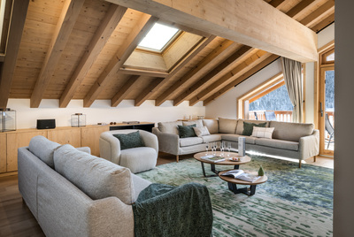 Luxury chalets Meribel - Falcon Lodge D22