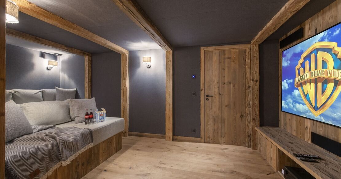 Luxury_Chalet_1855_Val_d_Isere