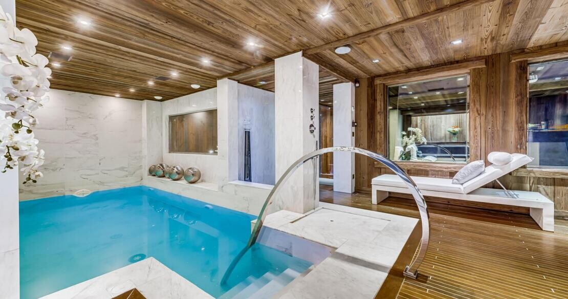 Luxury_Chalet_Carat_Courchevel