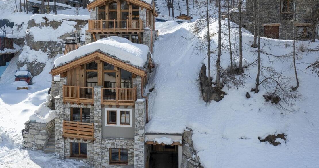 Luxury_Chalet_1850_Courchevel