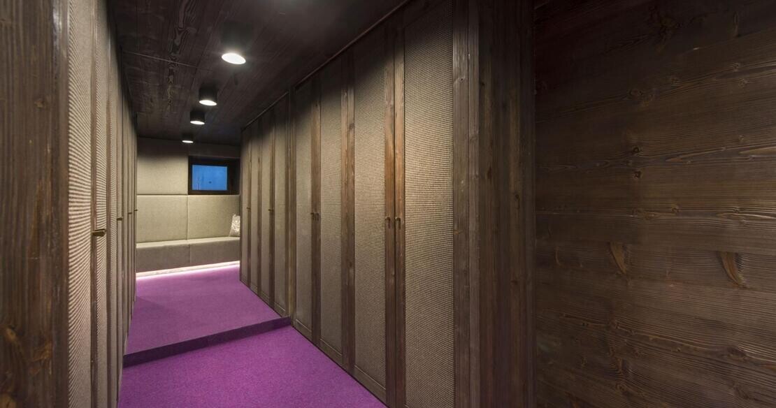 Nidus_Penthouse_Lech