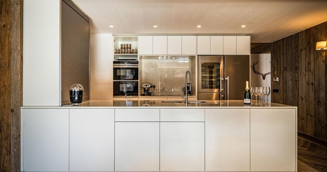 Chalet_Ours_Rouge_Meribel_Village